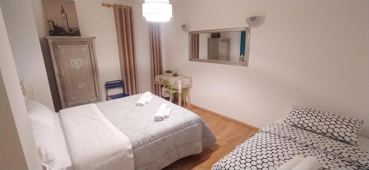 Duomo Nest Entire Apartment Тренто Екстер'єр фото