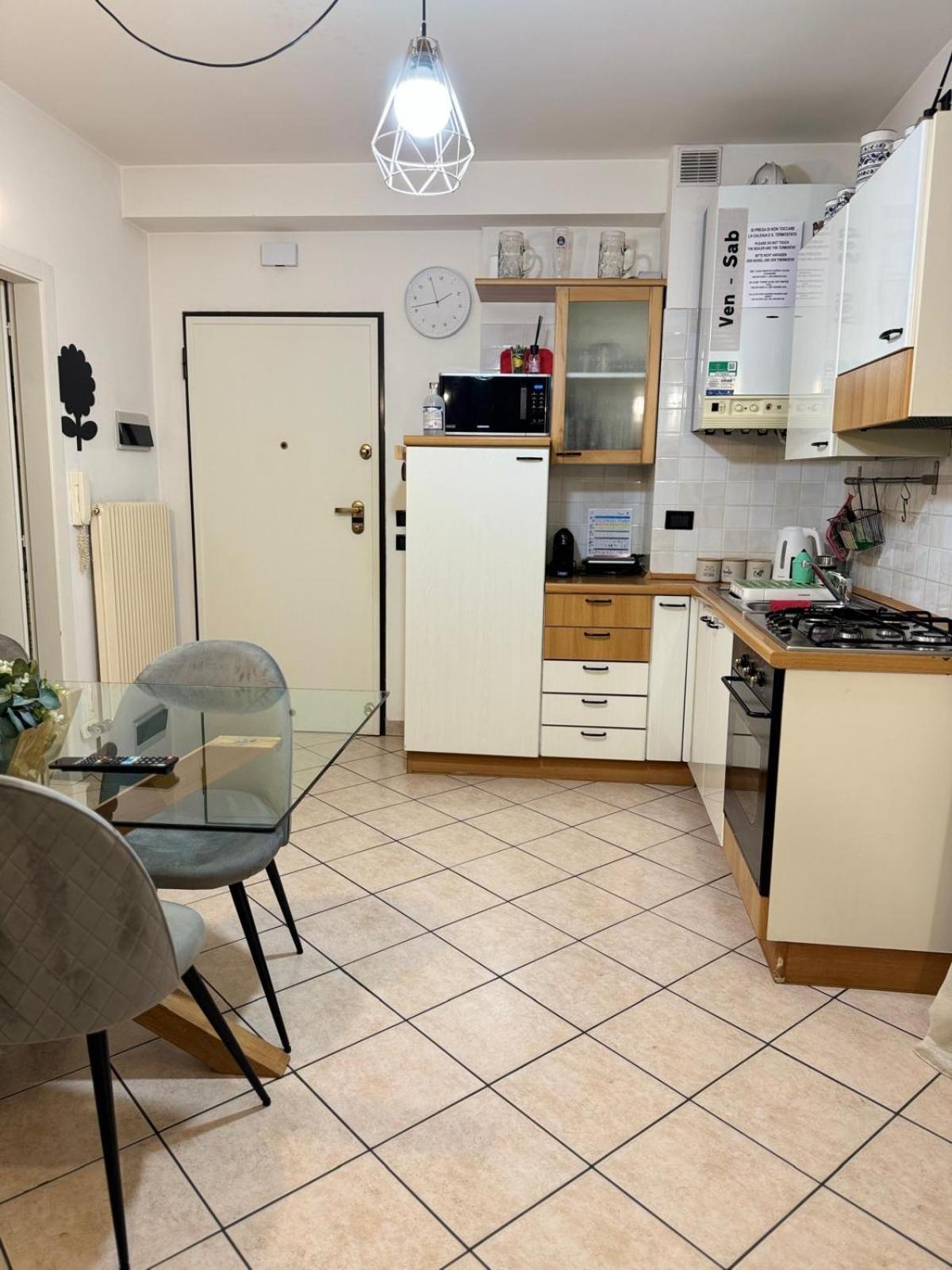Duomo Nest Entire Apartment Тренто Екстер'єр фото